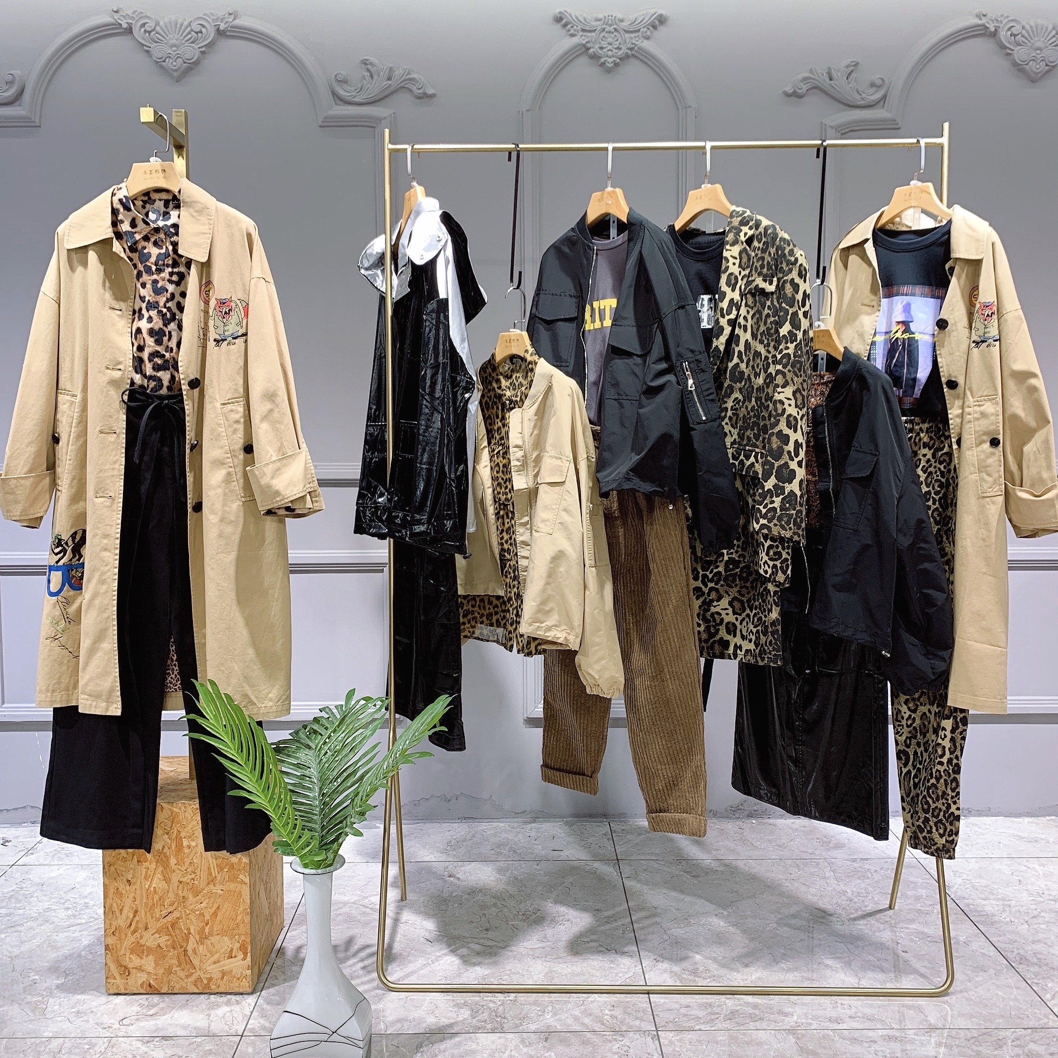 摩安珂品牌女装直播,摩安珂女装最新款式