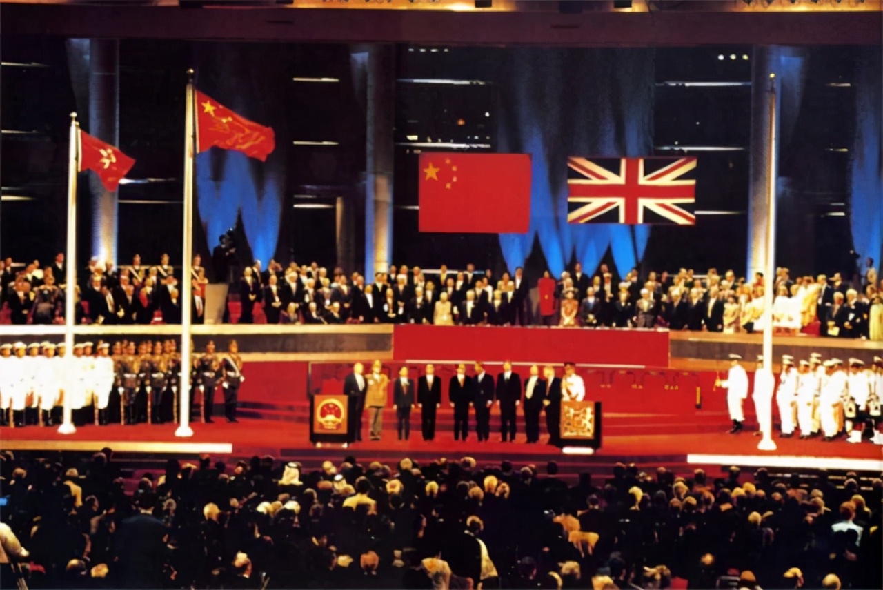 香港回归幕后一波三折：英国人在交接仪式最后一秒仍想中国出丑