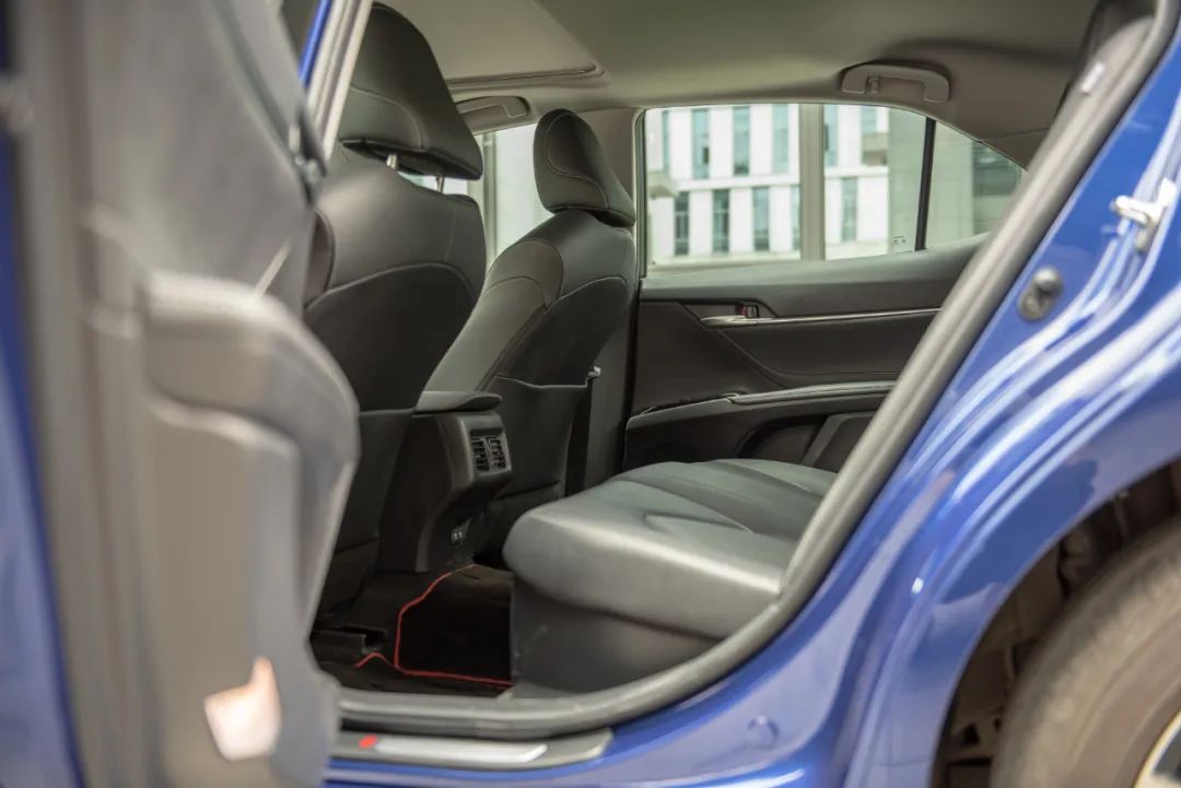 凯美瑞与佳美怎么选,03年丰田佳美和凯美瑞哪个好