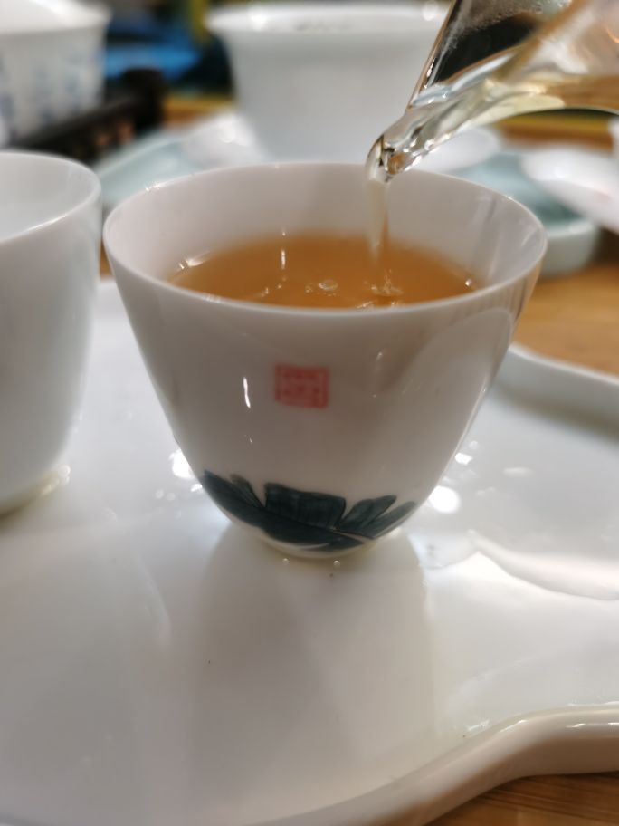 虎山行拨开云雾,虎山行普洱茶评测下关六星