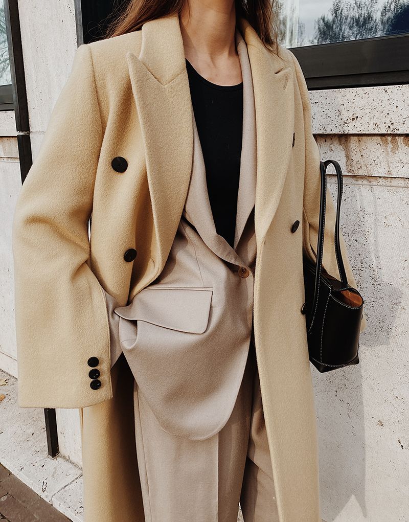 毛衣裤子显瘦款,直筒裤和阔腿裤哪个显高显瘦