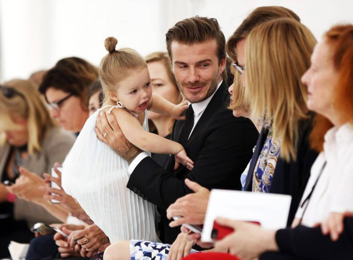 victoriabeckham出街,victoriabeckham谢幕