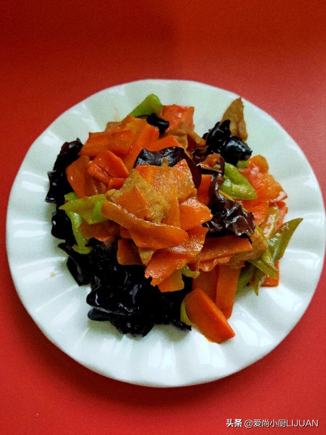 今日早餐:蒜蓉蒸线茄【爱尚.小厨】出品