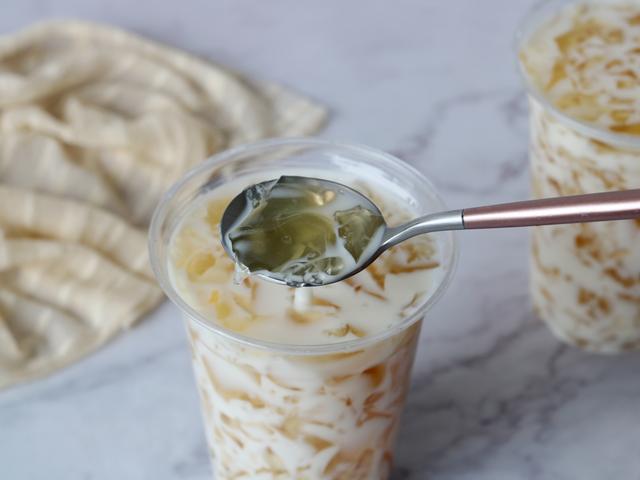 正宗奶茶店奶茶的做法,奶茶店奶茶有几种做法