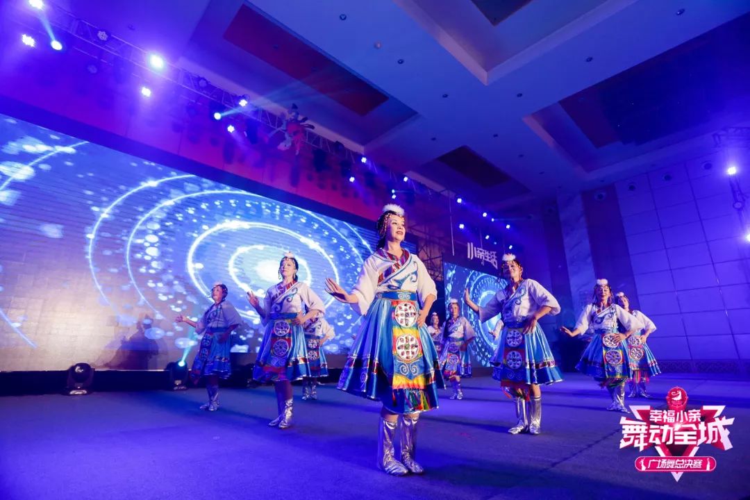 春晚广场舞比赛,大家一起来广场舞比赛第一名