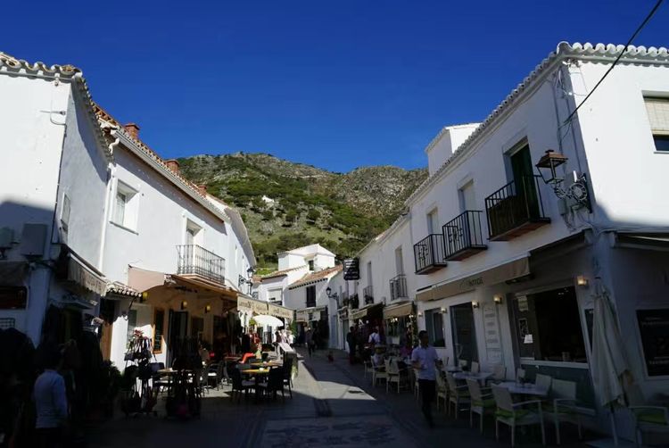 葡萄牙和西班牙哪个值得旅游,西班牙和葡萄牙旅游区别