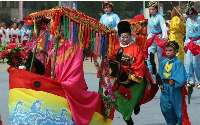 陕西汉中文化特色,汉中的地域文化和民俗民风有什么