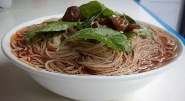 鑸屽皷涓婄殑涓浗鍥涘窛鏃╅,棣嬮鏃╅