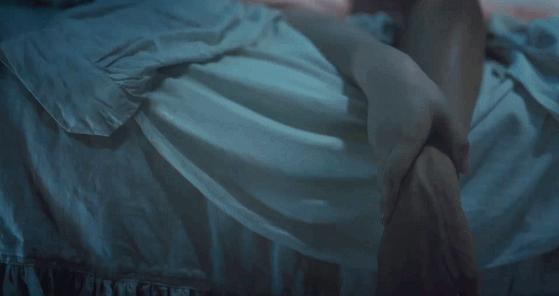 香艳、荒诞、堕落…这么绝的故事，拍不好我真心疼