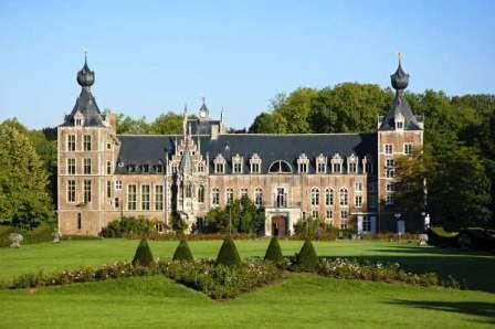 欧盟的首都为什么是布鲁塞尔,布鲁塞尔比利时首都在哪里