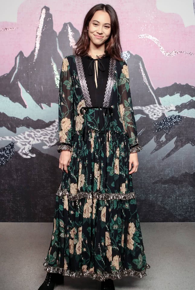 水原希子短发要烫吗,水原希子的发型怎么做