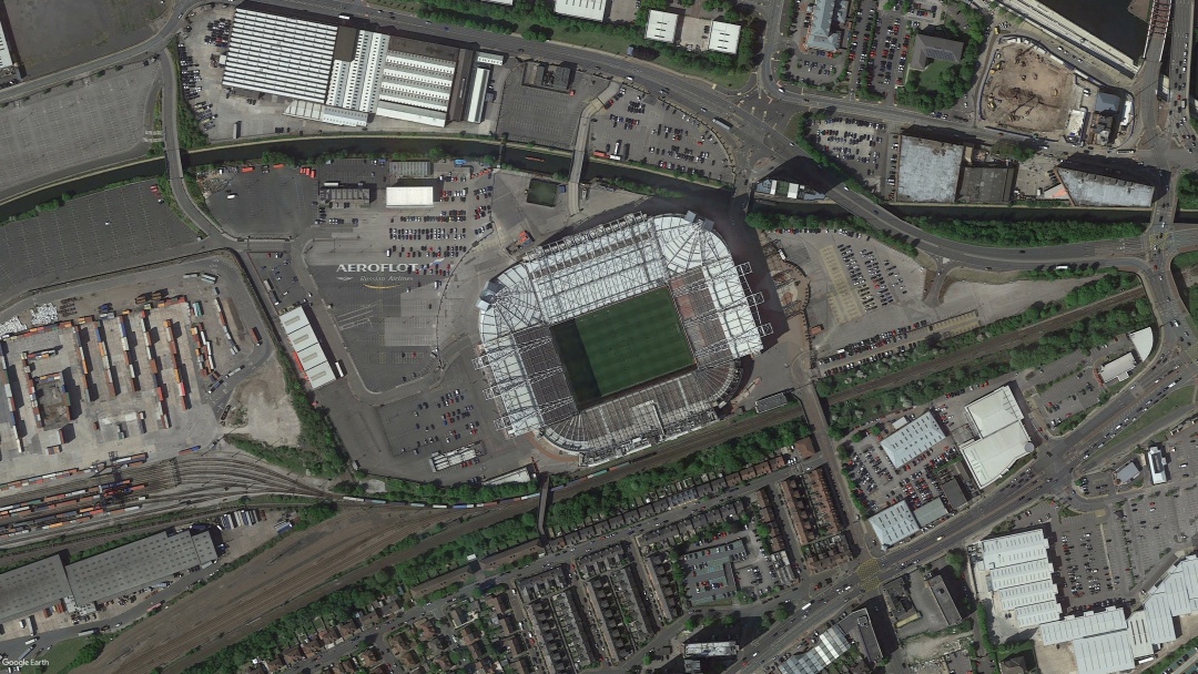 欧联杯球场巡礼#1基辅奥林匹克/公园球场/费尔廷斯/老特拉福德