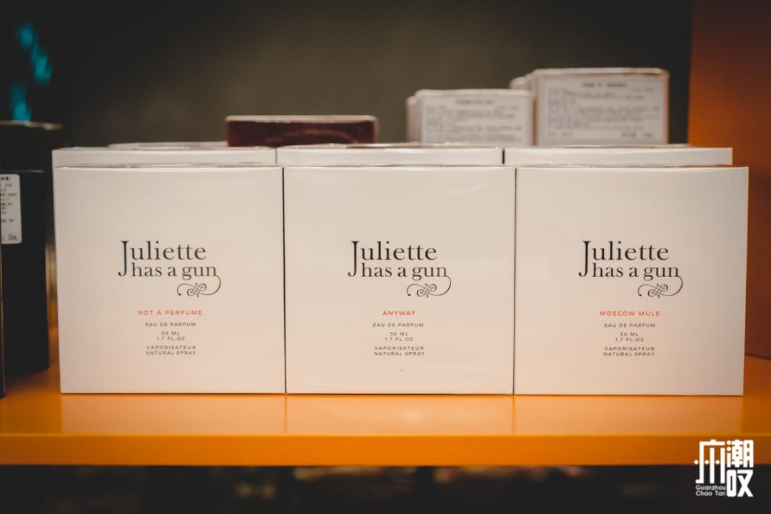 520打卡好去处！「HAYDON黑洞」承包你的烦恼，TA想要的这里都有