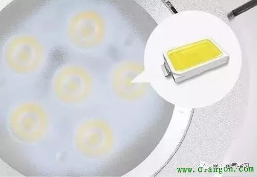 为什么led灯开了会有弱光,为什么led灯会照那么远