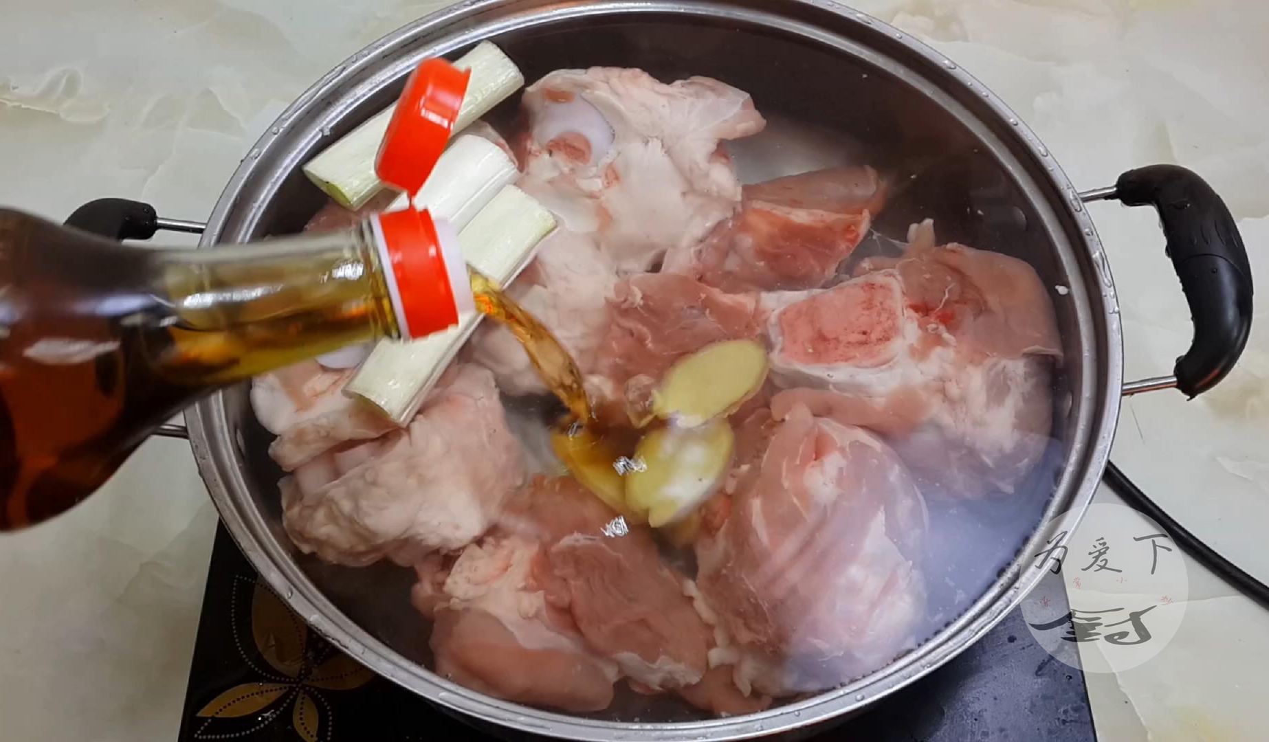 骨汤做法大全视频,骨汤做法商用