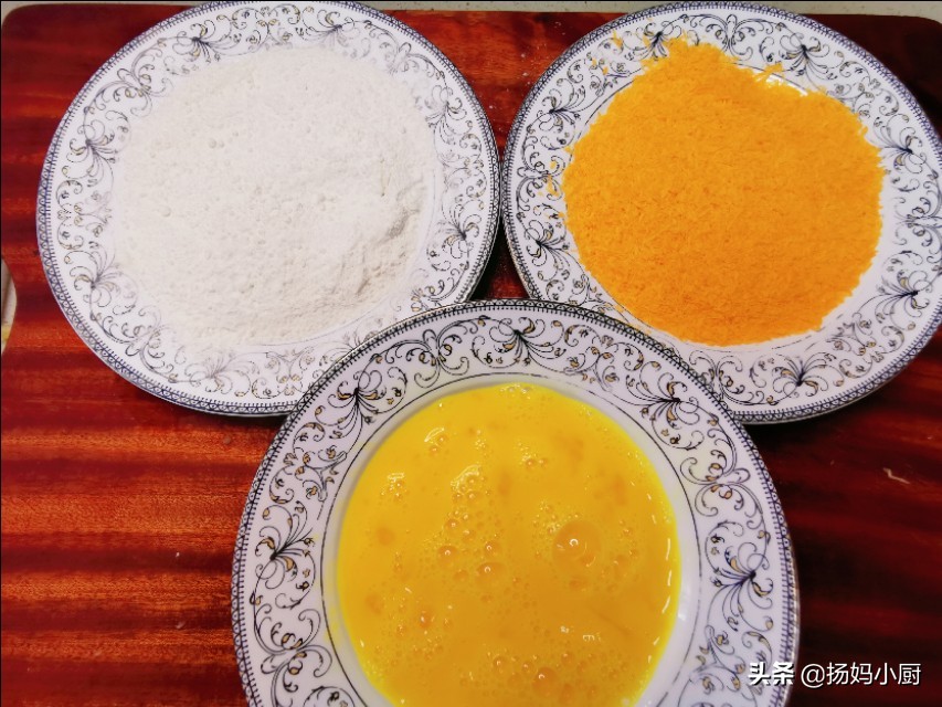 外酥里嫩的煎鸡排做法,简单易上手的香酥鸡排