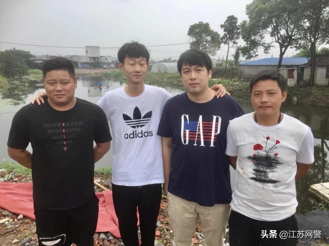 江苏苏州：深夜11点，发生在张家港塘市的一幕