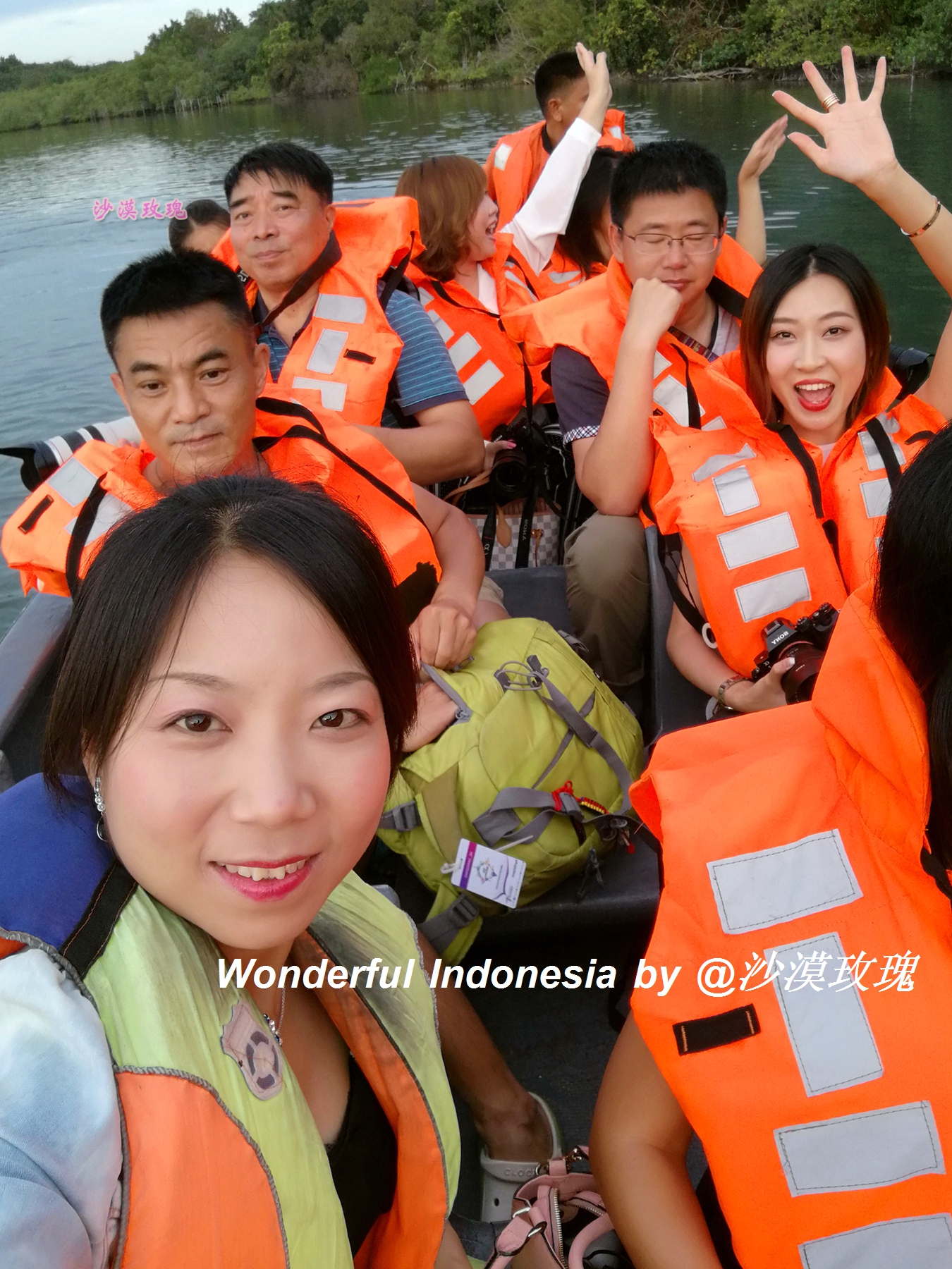 印尼跟团游深度探索当地人文风情,印尼朝圣之旅