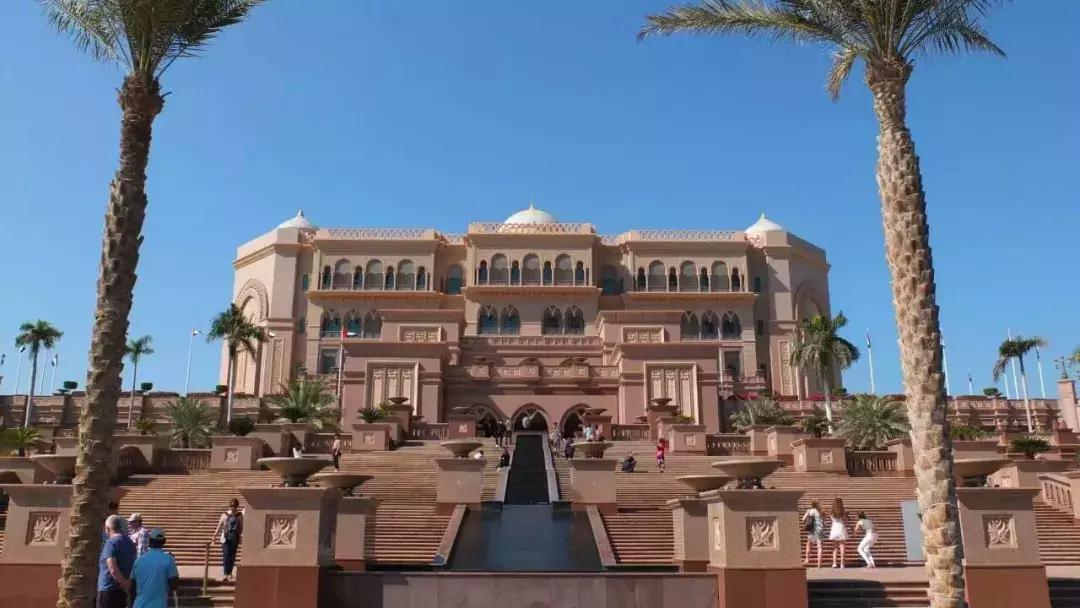 阿布扎比非凡之旅,阿布扎比惊艳的地方