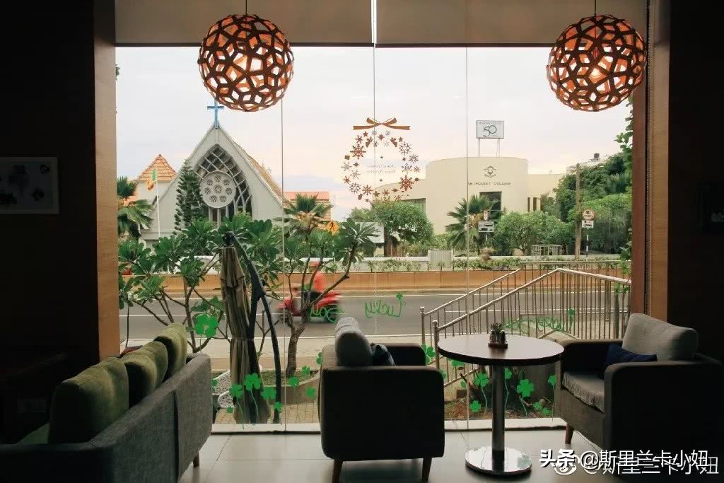 科伦坡淡山茱萸粉ins风酒店：清新艺术气质流行色不仅穿身上