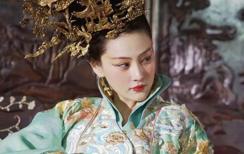 没有最狠，只有更狠——史上最毒的4个女人