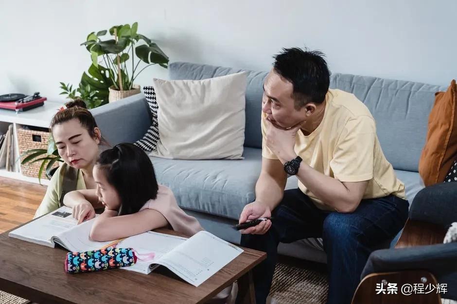 为什么微商有的挣钱而有的不挣钱,为什么现在微商不好做啊