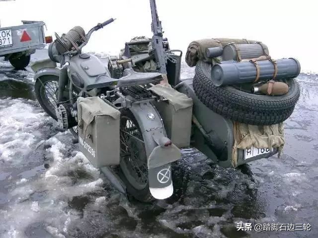 边三轮“挎子”为什么主车是歪的，边车是斜的？