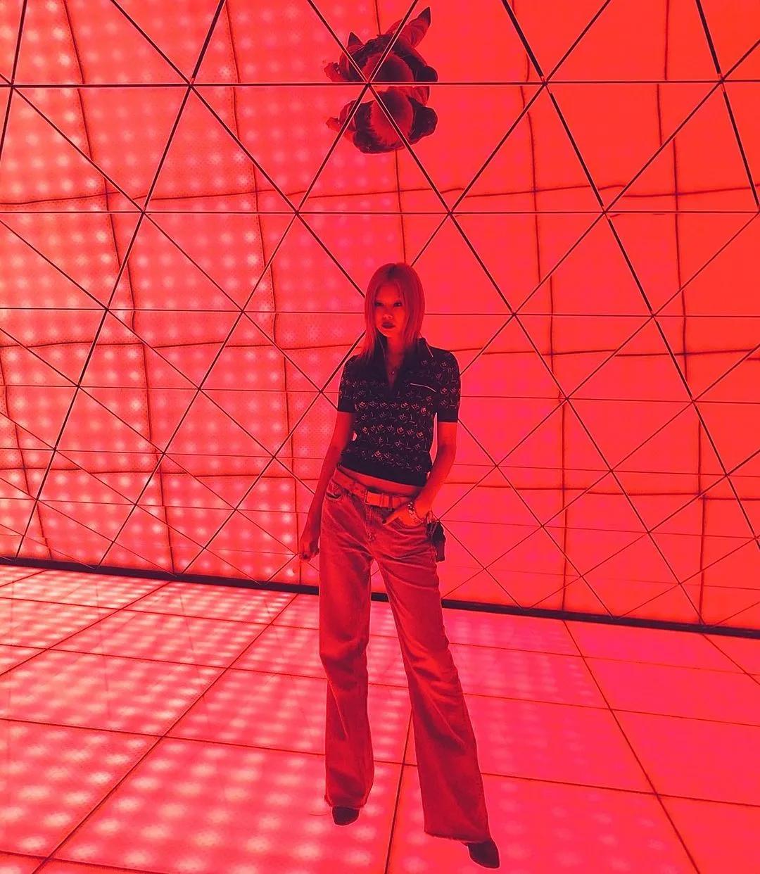 做权志龙闺蜜有多幸福?全球限定随便送:今晚我们都是柠檬精女孩