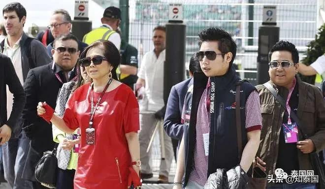 替泰国吼一声,滚蛋吧,2020年!