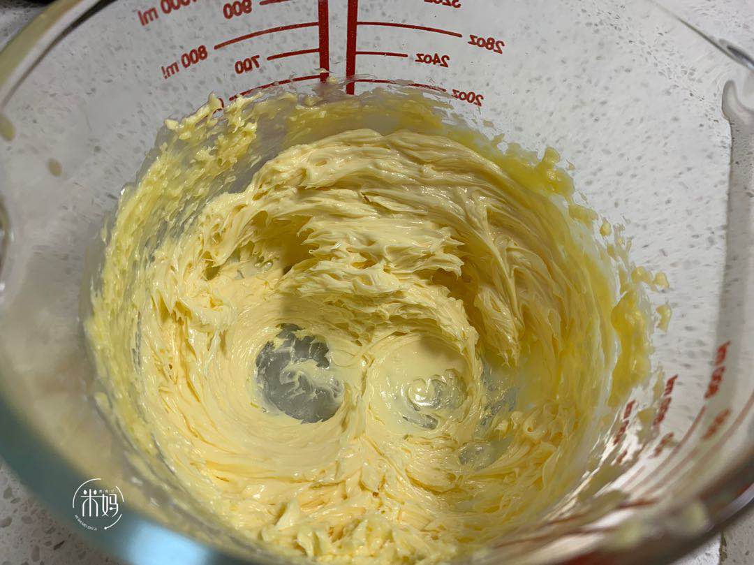 酥脆香甜的曲奇简单揉几下就可以,无需打发的曲奇做法