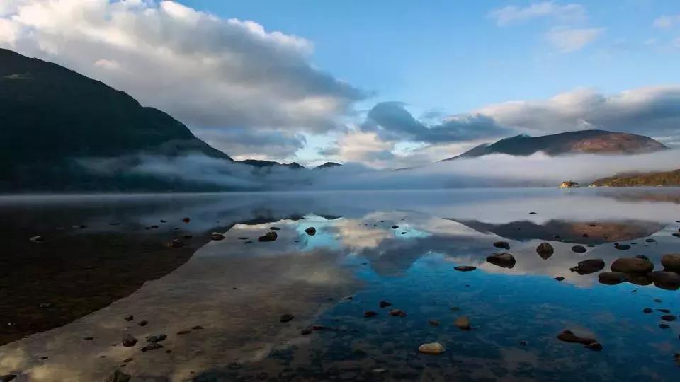 世界上唯一不允许结婚的国家,世界唯一一个不可以离婚的国家