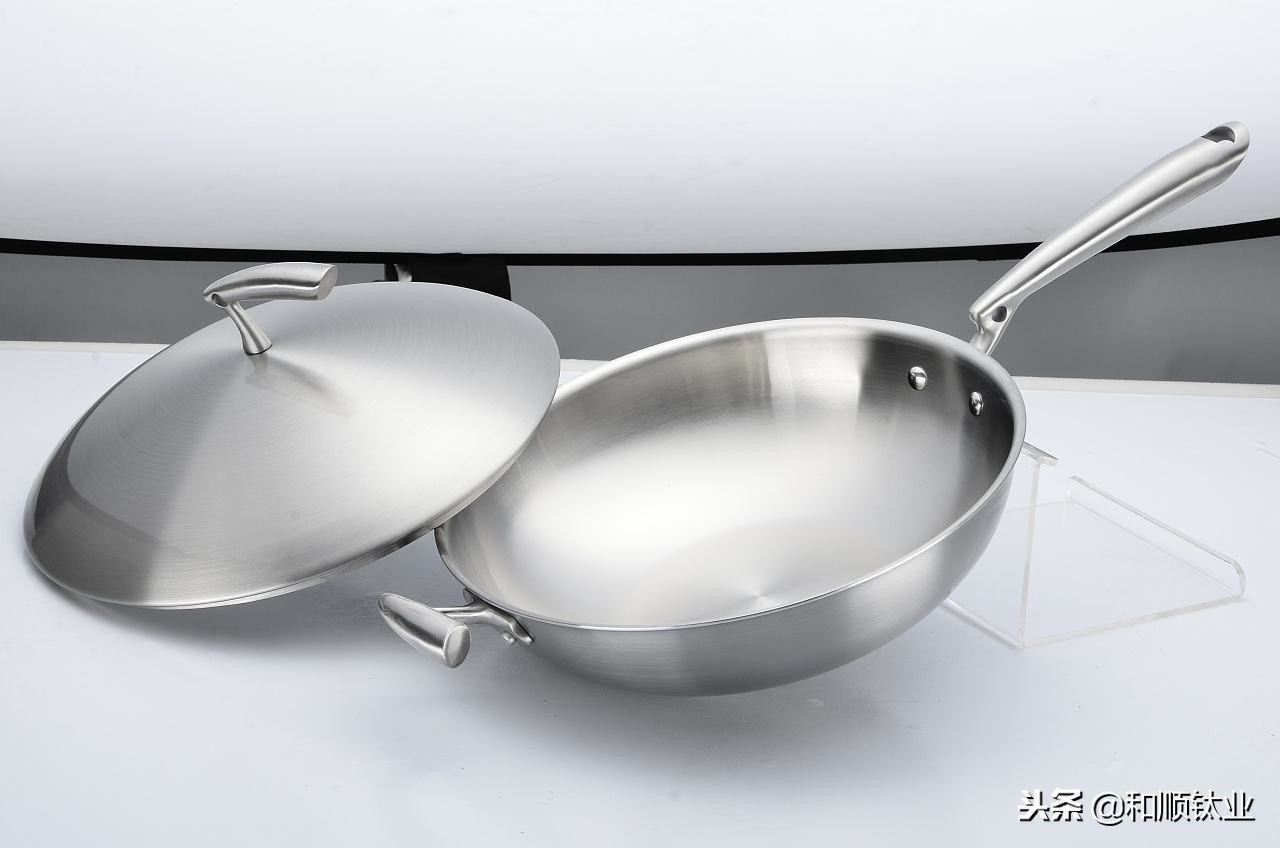 如何挑选一口好锅视频,怎样烧一口好锅