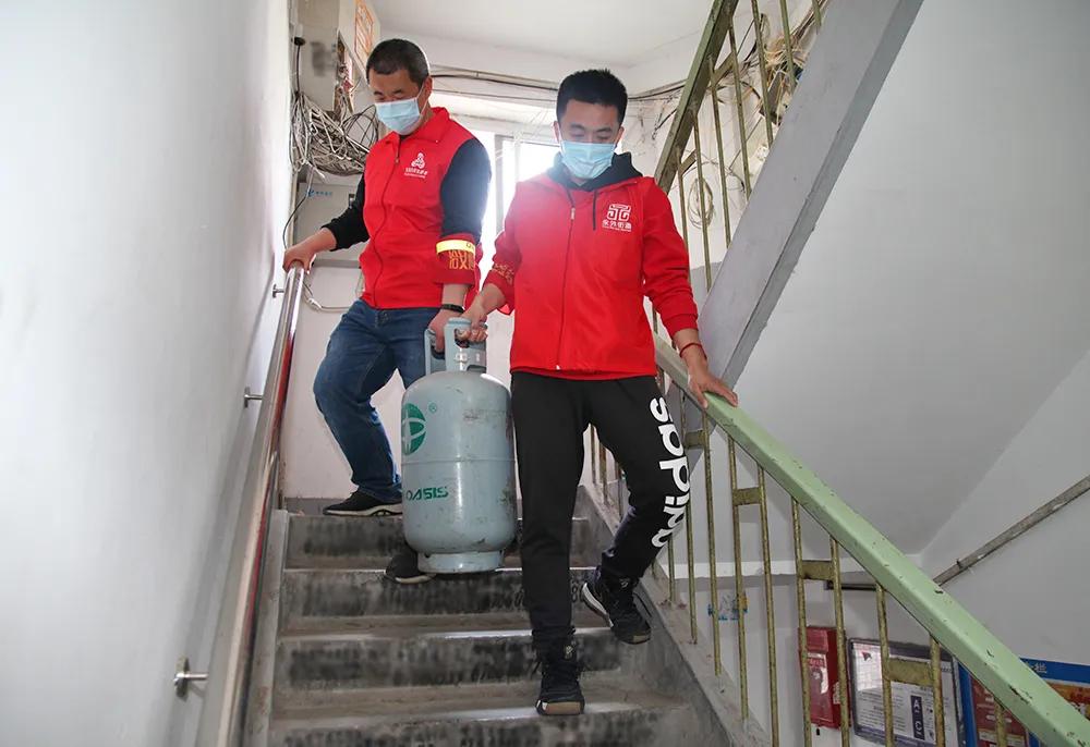 四月发生的事,东城发生的事