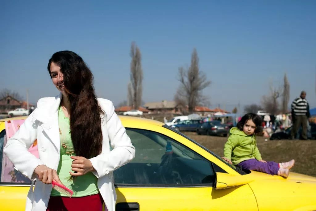 东欧“新娘市场”：被明码标价的未成年少女