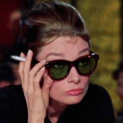 娣樺疂闊╁浗浠ｈ喘,涓浗浜鸿繕涔伴煩璐у悧