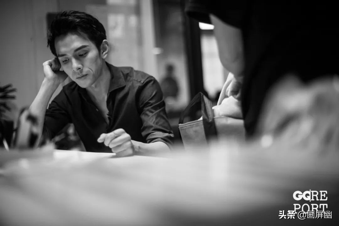 没有背景非二代，一张口却价值千万，比明星还明星的李佳琪第2篇