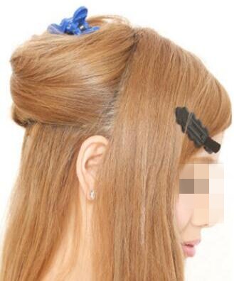 做头发卷法步骤图片,用电卷棒卷头发的步骤