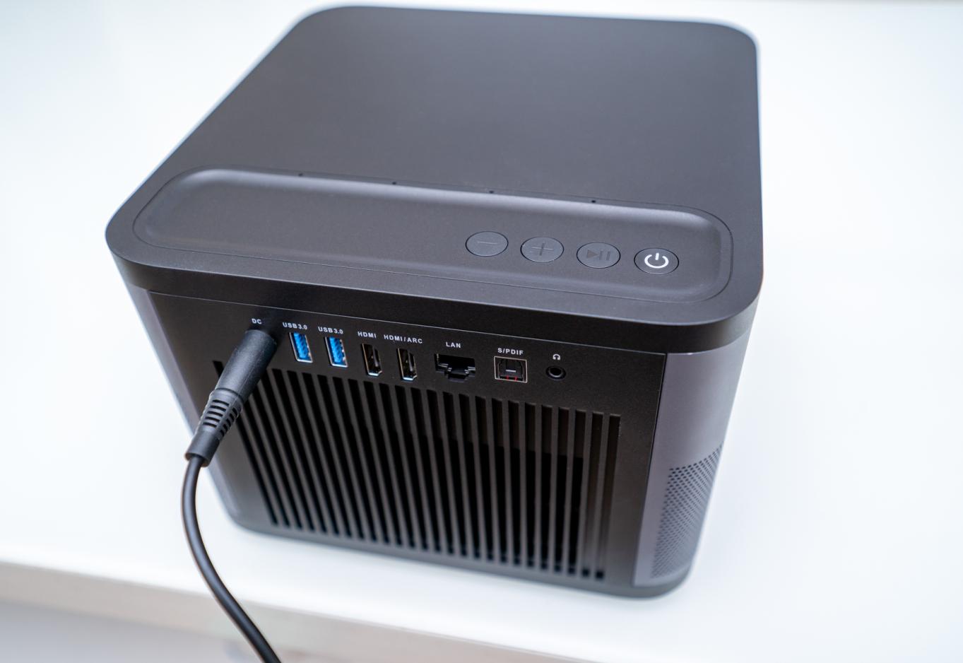 当贝投影仪f3真实测评,当贝f3投影仪真实效果