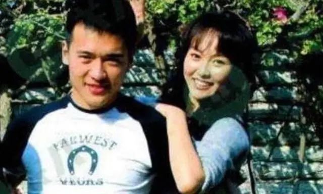 “奥运宝贝”的香艳上位史，和她背后的神秘大佬们