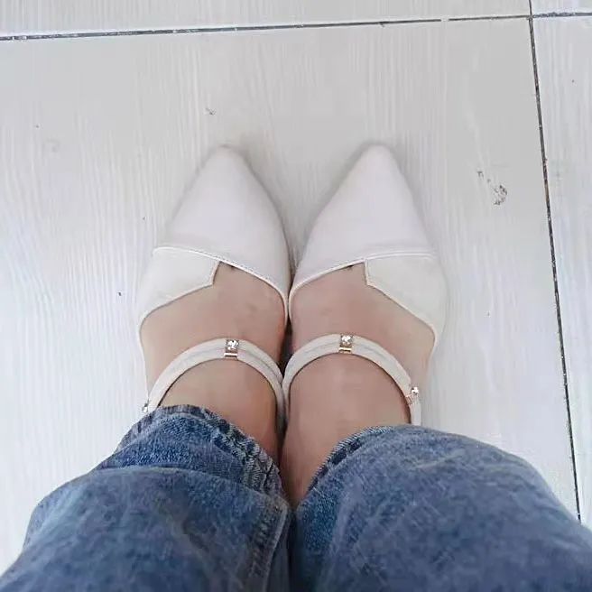 有胖胖的凉鞋,凉鞋穿什么款式好看