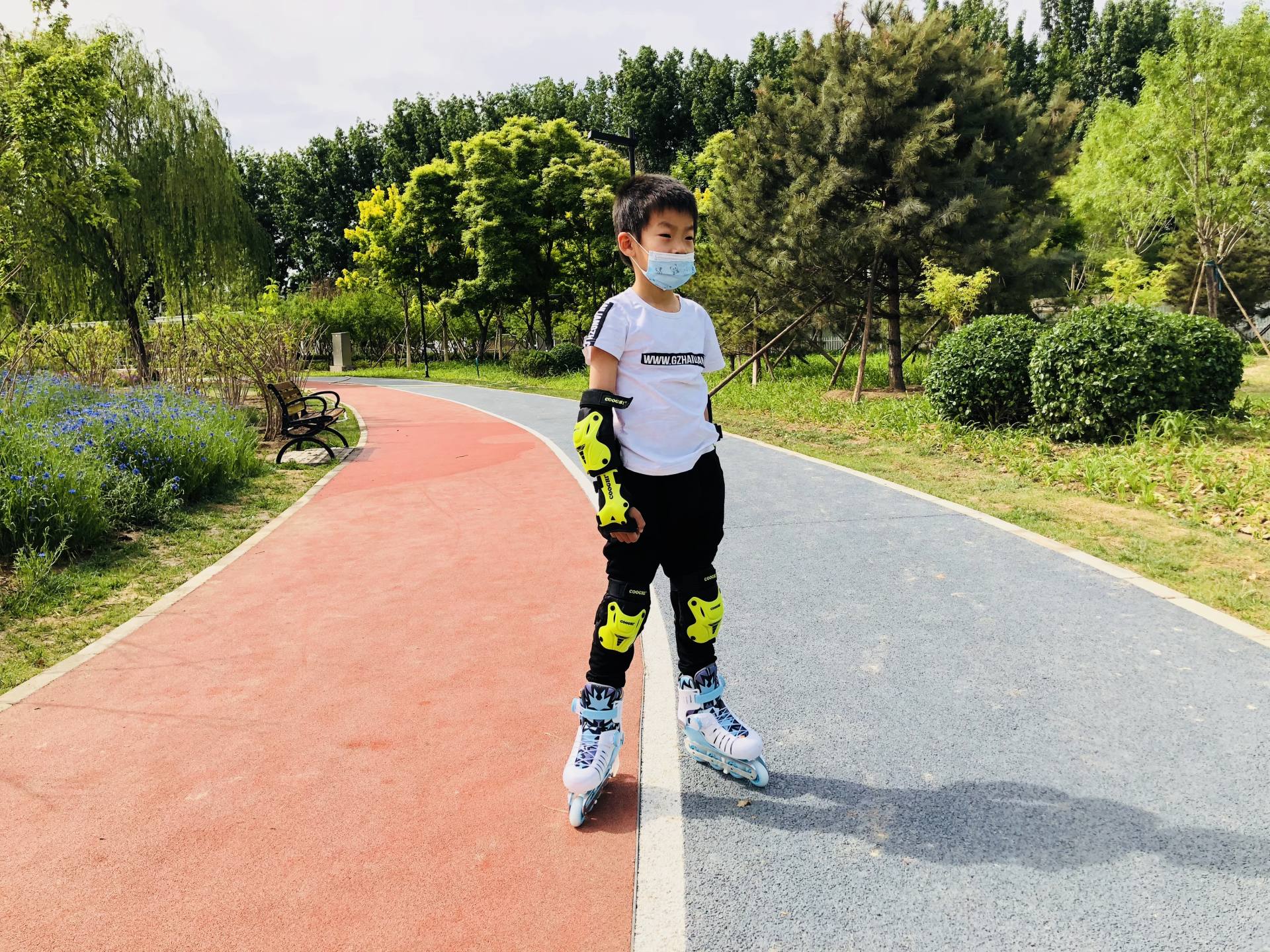 穿上脱不下来的溜冰鞋,穿了就不想脱的轮滑鞋