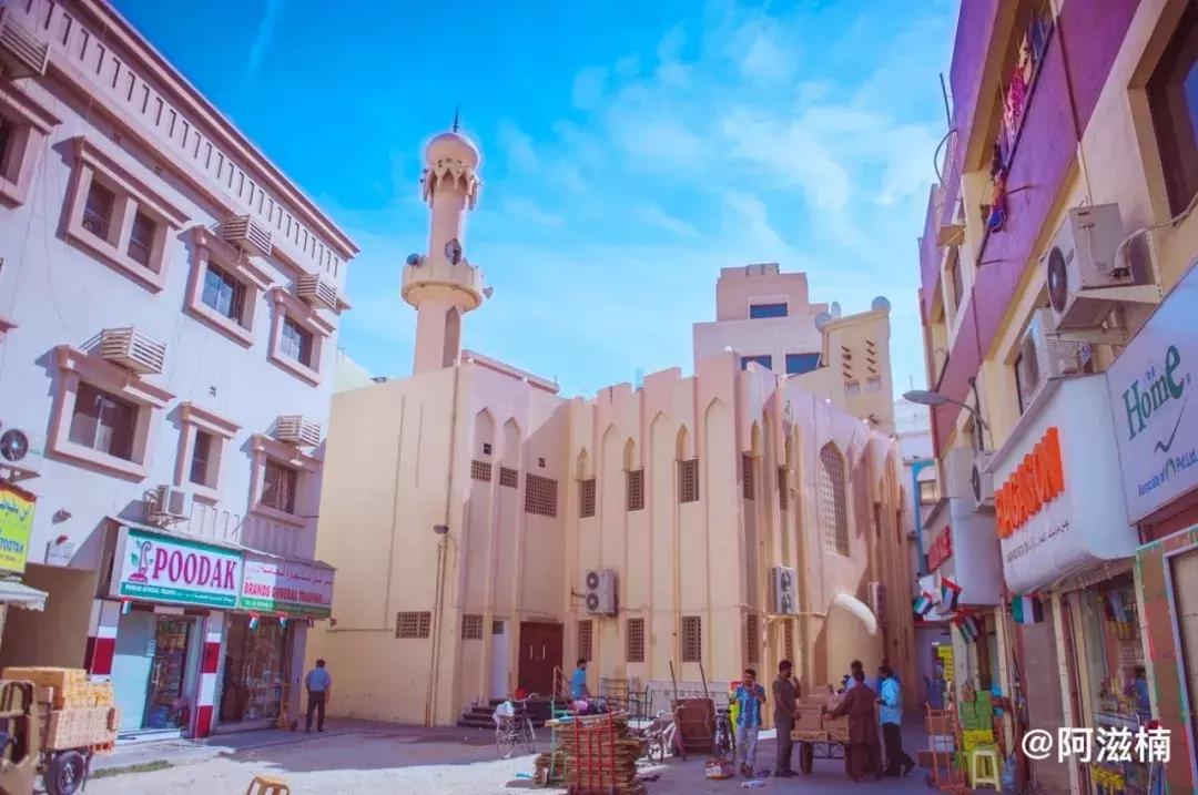 沙漠里的奇迹城,沙漠中的奇迹之城