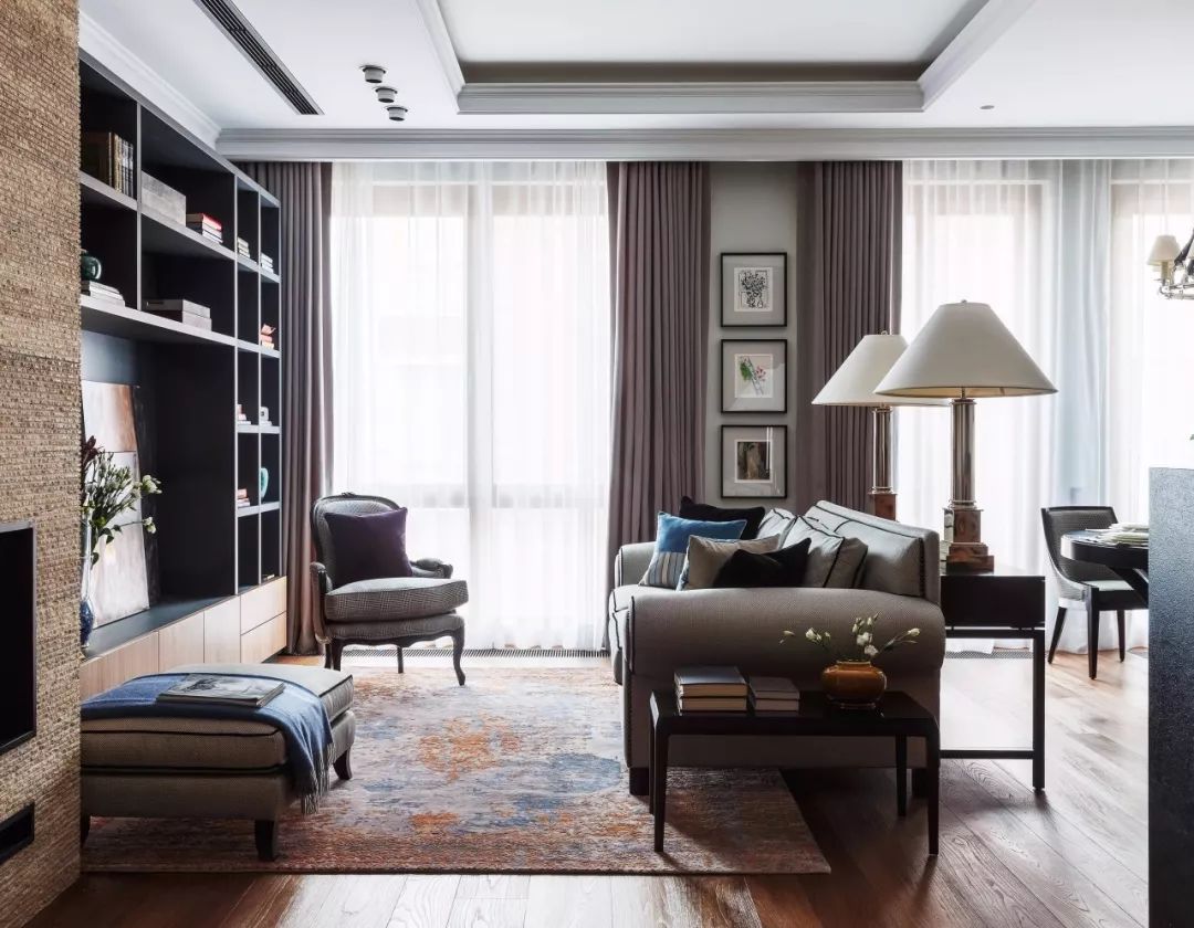 *窥偷**了22位朋友的客厅，我发现小户型变大，大户型变豪的神仙操作