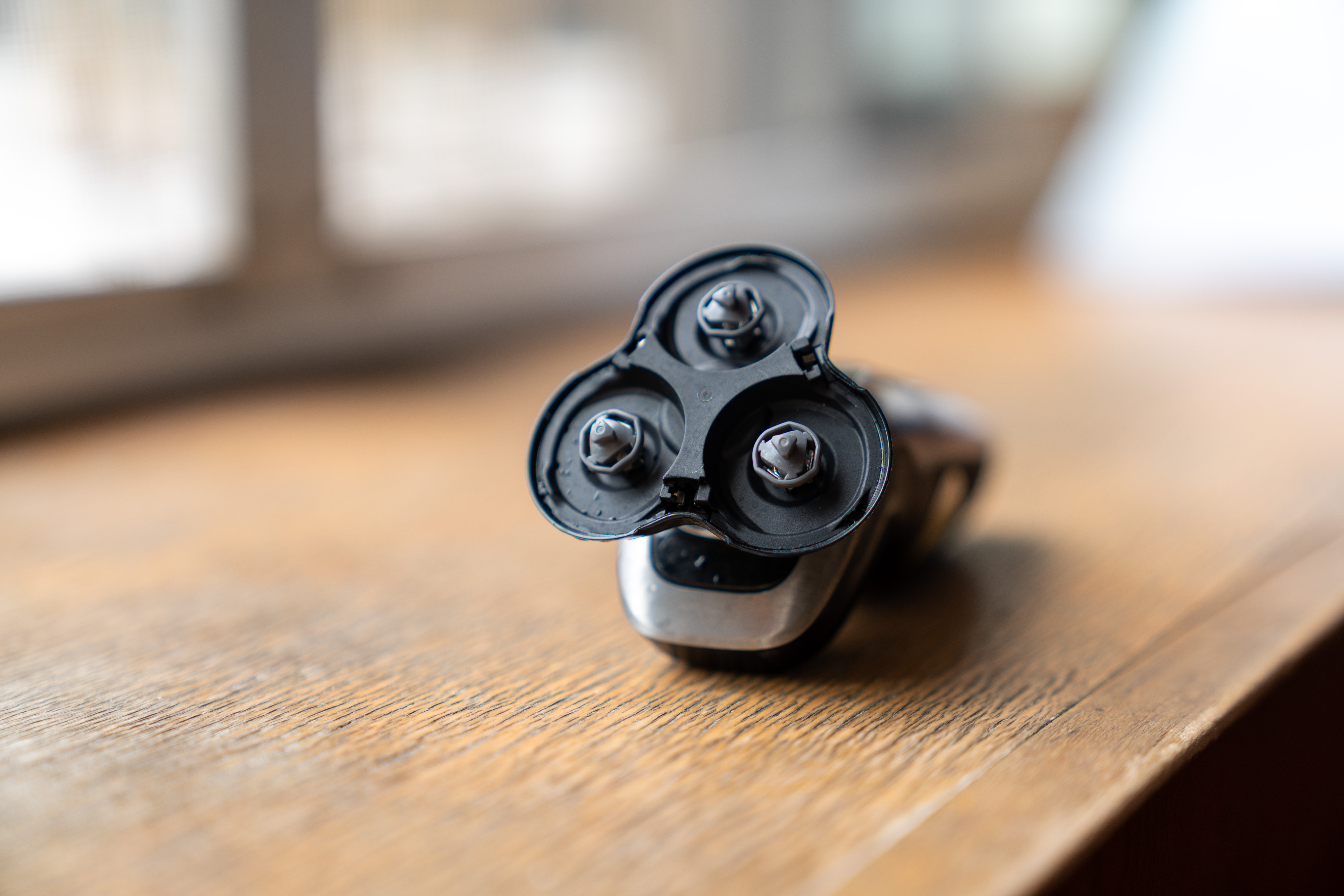 飞利浦s7837剃须刀真实评测,飞利浦剃须刀s9731二手翻新