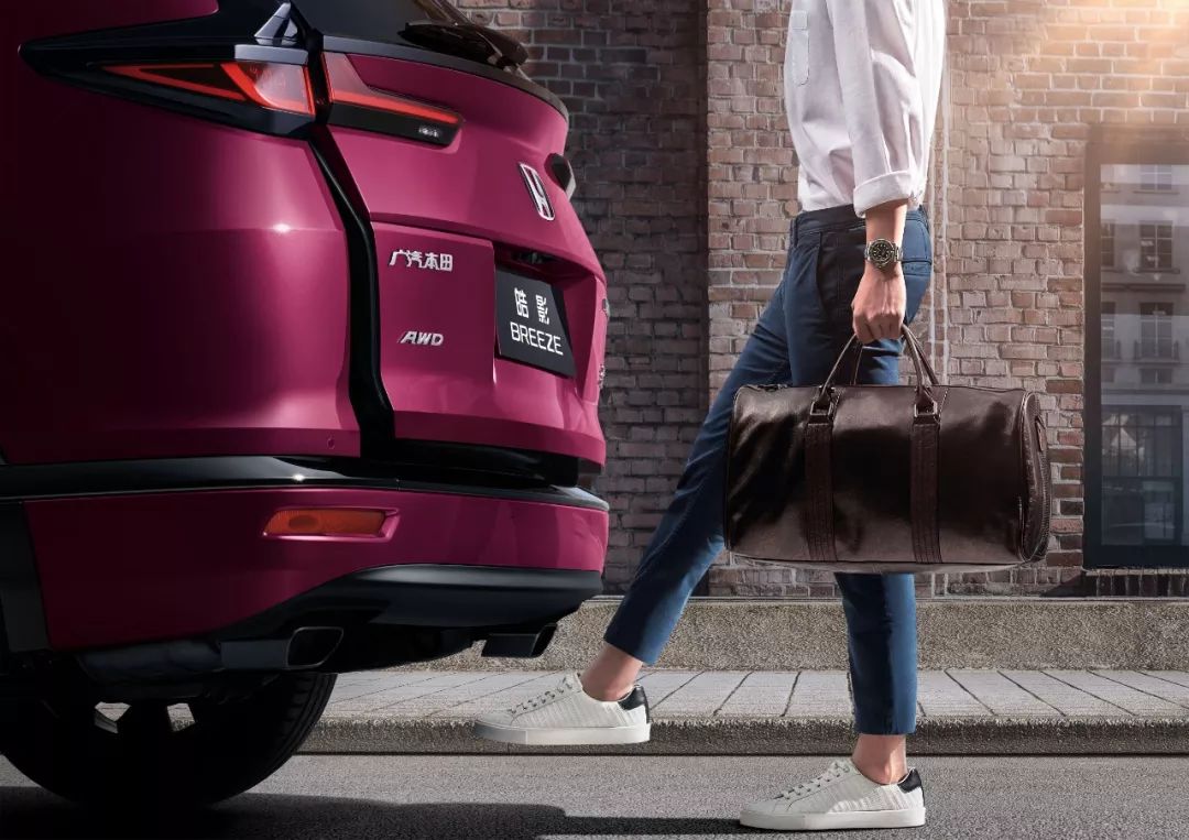 cr-v与皓影该如何选择呢,本田cr-v混动版对比皓影混动