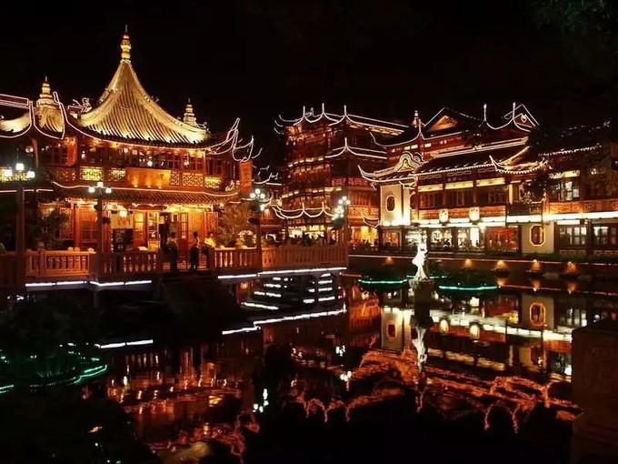 上海地铁附近景点推荐,上海地铁15号线沿线有哪些景点