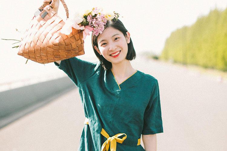 棉麻连衣裙来袭，舒爽透气，让你清凉一夏