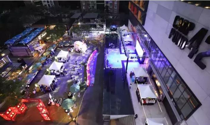 一个人出去有点无聊,一个人出去玩无聊吗