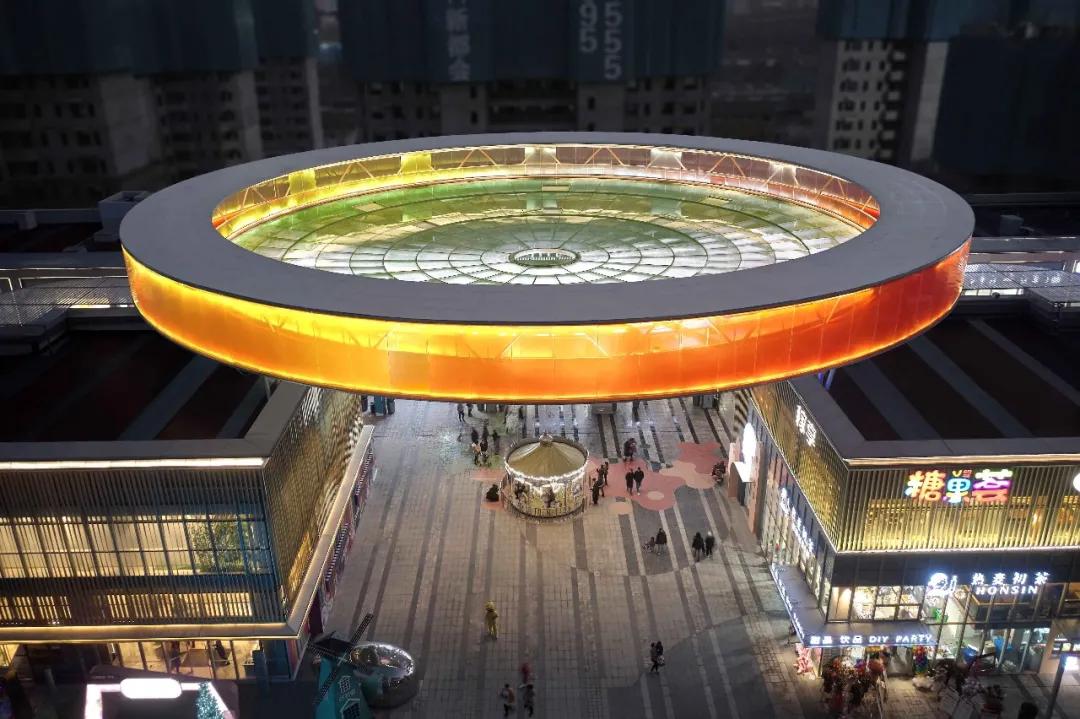 街道气息与IP植入｜青岛万科V盟荟糖果小镇AAI国际建筑