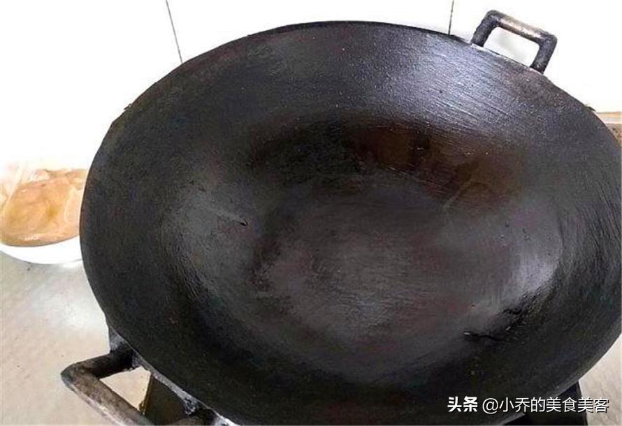 怎么炒菜锅才能更好吃,家常菜用什么锅最好